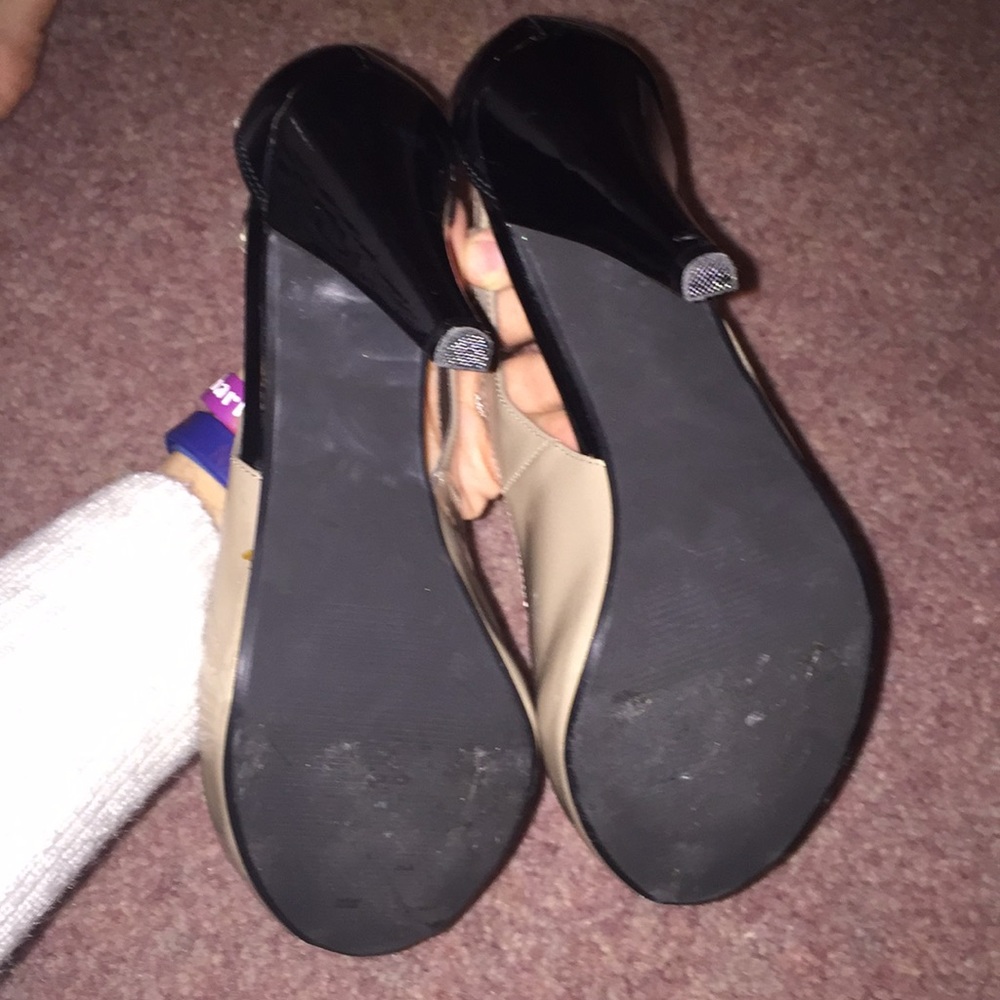 High heels - Picture 3 of 4